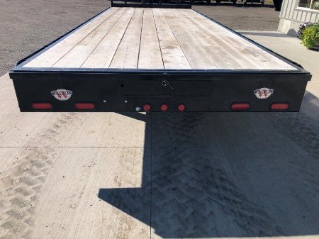 Used 2020 Walton Trailer 24' Flatbed Equipment Trailer